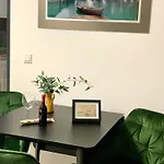 Mont * Düsseldorf